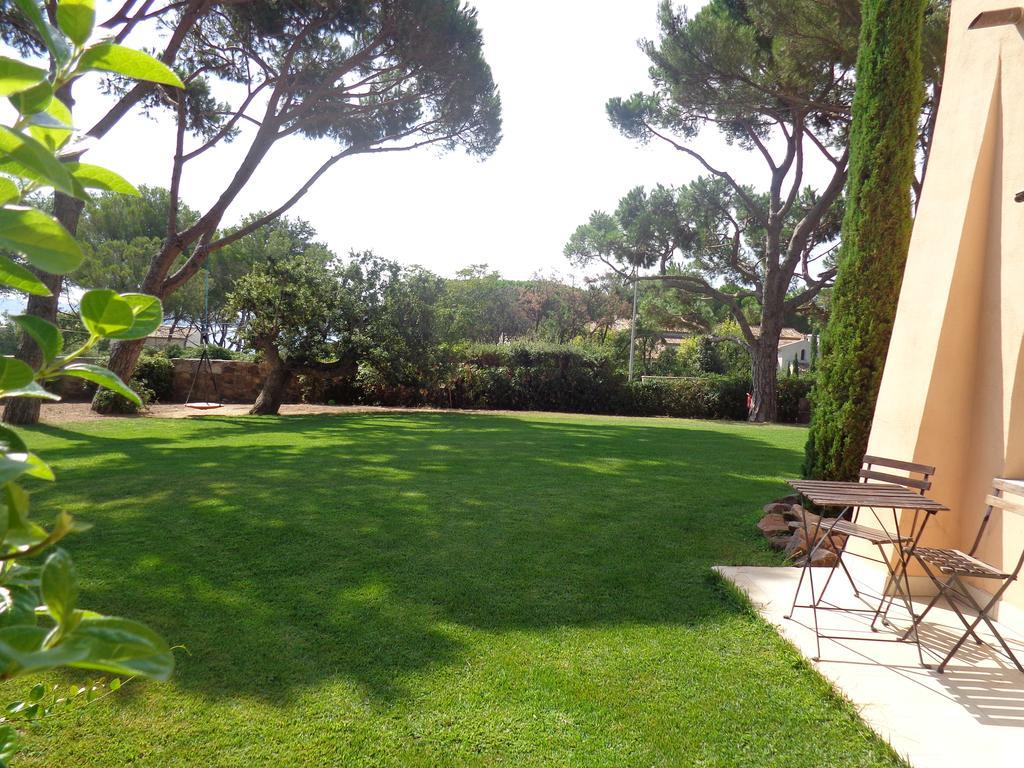 Appartement Villa Angelina Grimaud Bagian luar foto