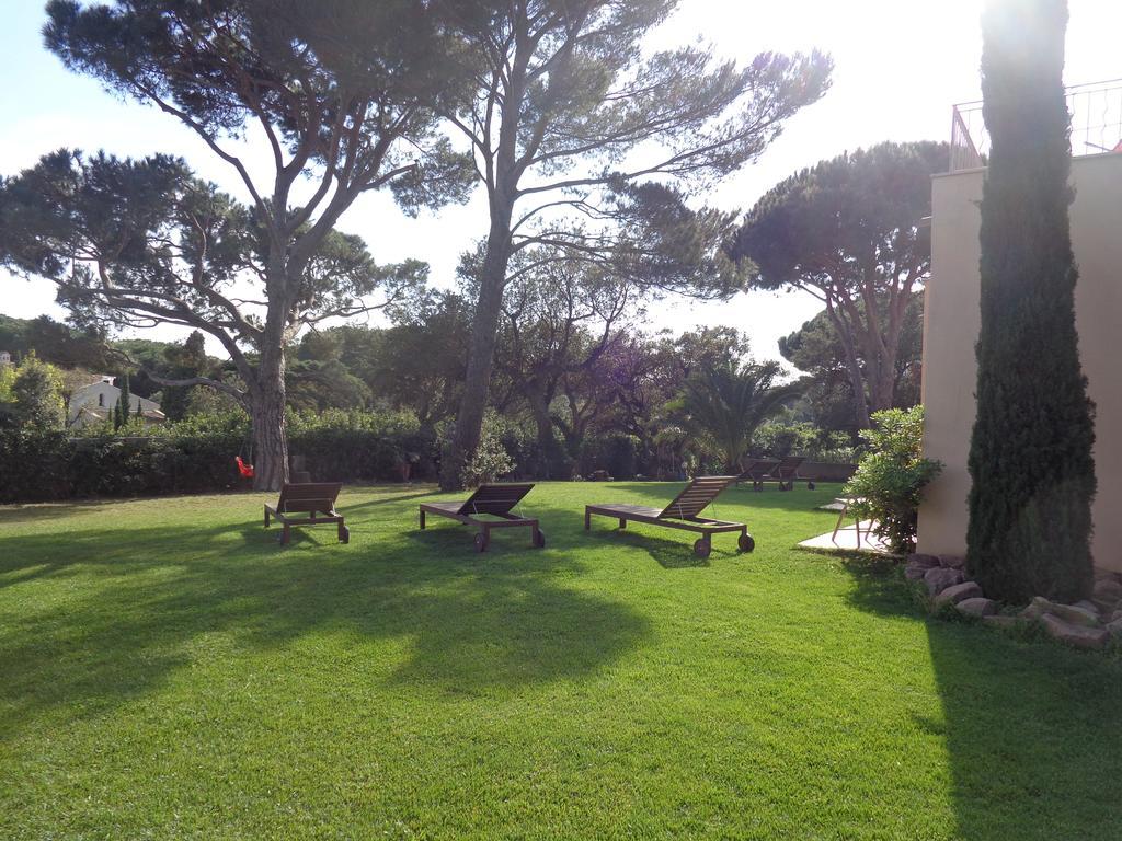 Appartement Villa Angelina Grimaud Bagian luar foto