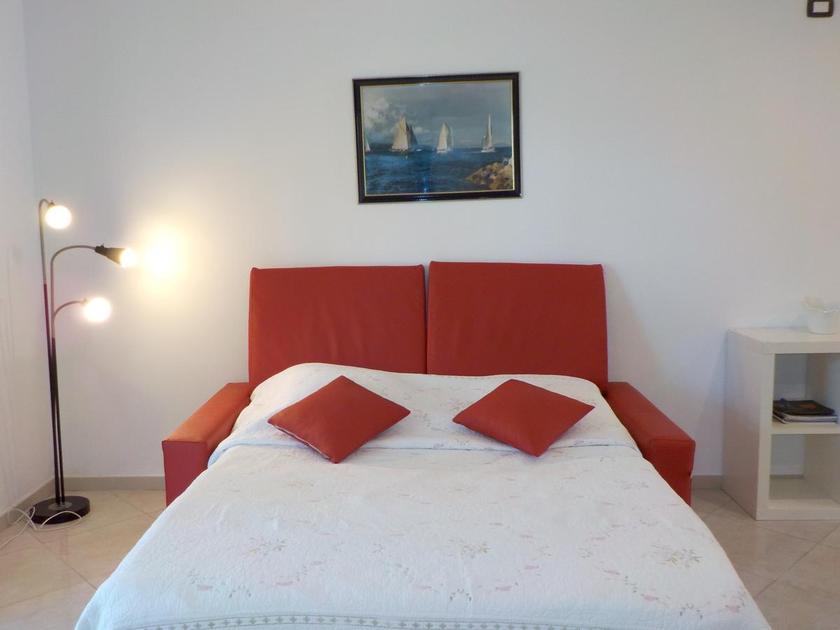Appartement Villa Angelina Grimaud Bagian luar foto